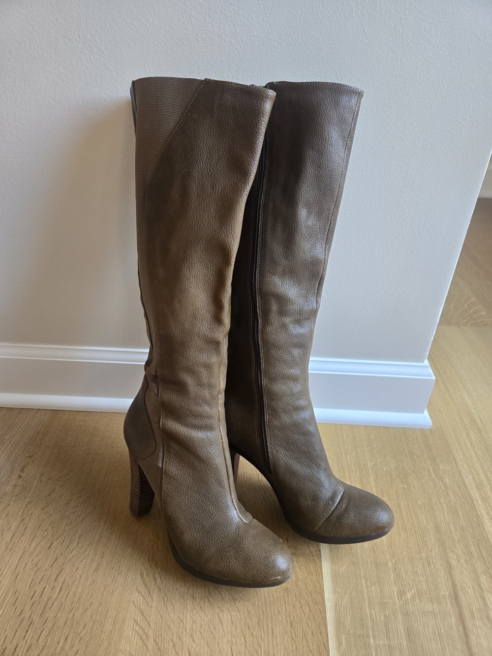 Tsubo Tall Taupe Brown Leather Heeled Boots